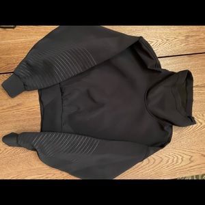 lululemon funnel neck black pullover top size 4